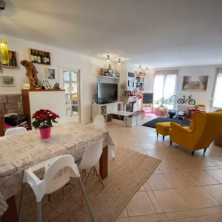 Hotel Hermosa Casa Con Terraza Y Jacuzzi En *