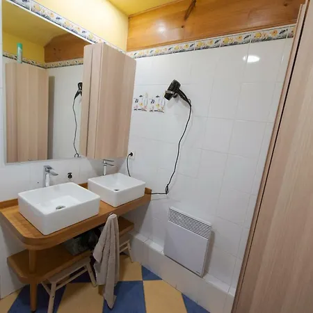 Hermosa Casa Con Terraza Y Jacuzzi En